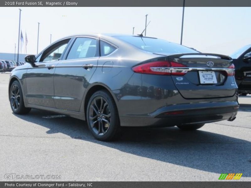 Magnetic / Ebony 2018 Ford Fusion SE