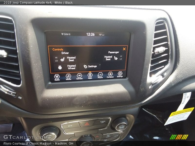 White / Black 2018 Jeep Compass Latitude 4x4