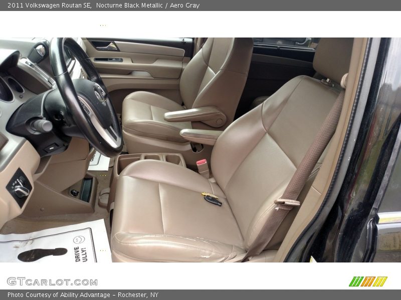 Nocturne Black Metallic / Aero Gray 2011 Volkswagen Routan SE