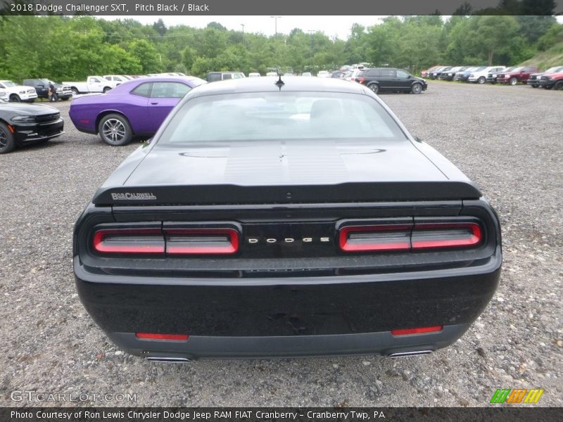 Pitch Black / Black 2018 Dodge Challenger SXT