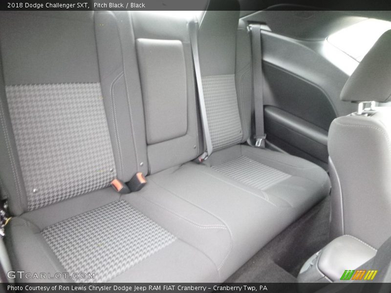 Pitch Black / Black 2018 Dodge Challenger SXT