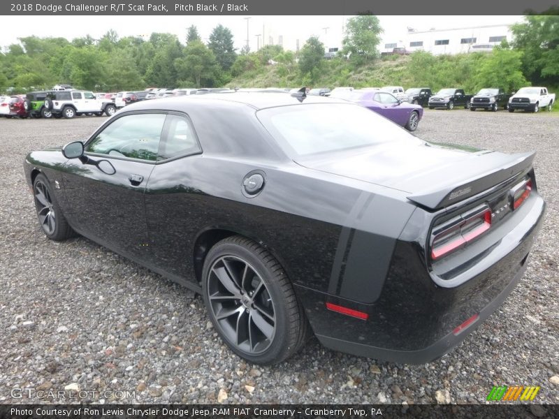 Pitch Black / Black 2018 Dodge Challenger R/T Scat Pack
