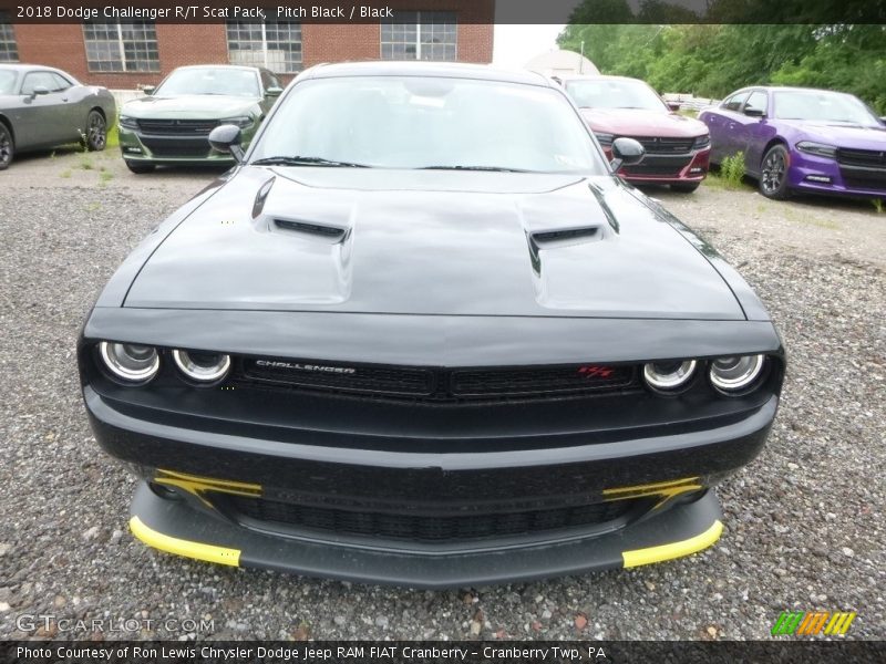 Pitch Black / Black 2018 Dodge Challenger R/T Scat Pack