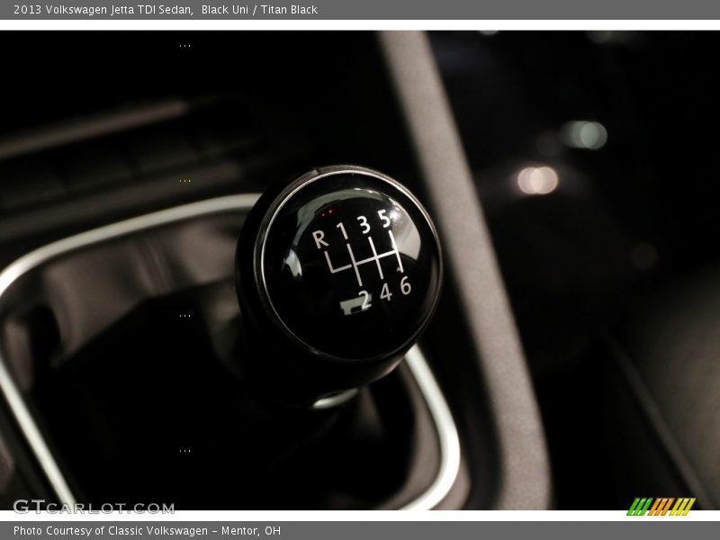 Black Uni / Titan Black 2013 Volkswagen Jetta TDI Sedan