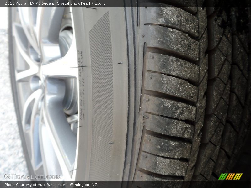 Crystal Black Pearl / Ebony 2018 Acura TLX V6 Sedan