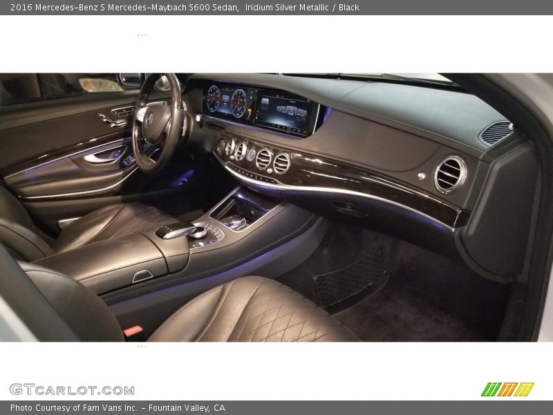 Iridium Silver Metallic / Black 2016 Mercedes-Benz S Mercedes-Maybach S600 Sedan