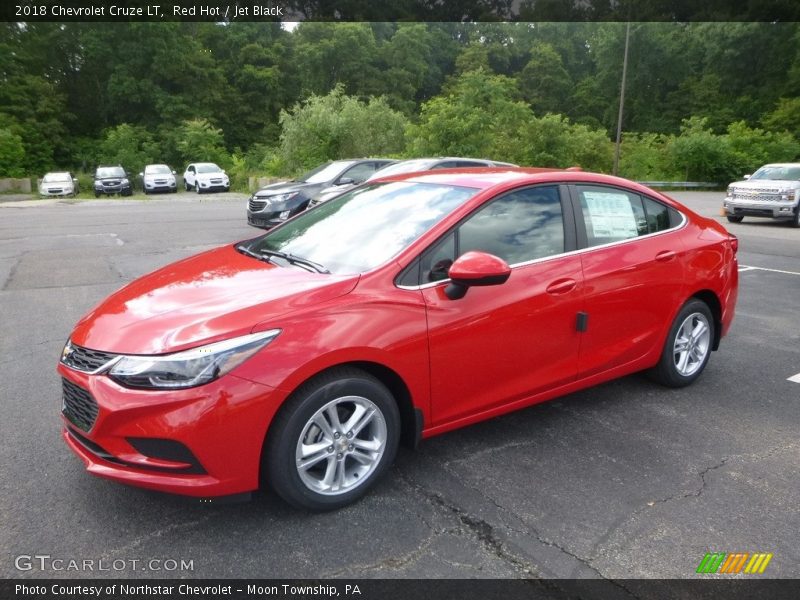 Red Hot / Jet Black 2018 Chevrolet Cruze LT