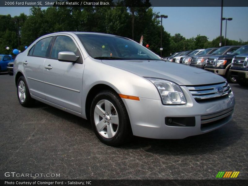 Silver Frost Metallic / Charcoal Black 2006 Ford Fusion SE