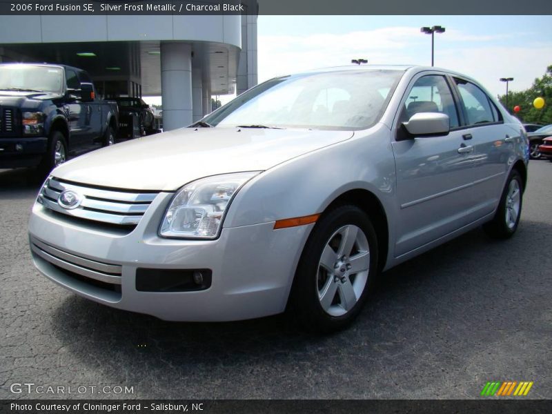 Silver Frost Metallic / Charcoal Black 2006 Ford Fusion SE