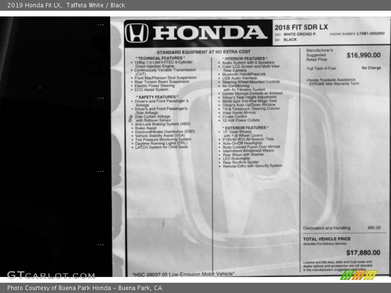 Taffeta White / Black 2019 Honda Fit LX