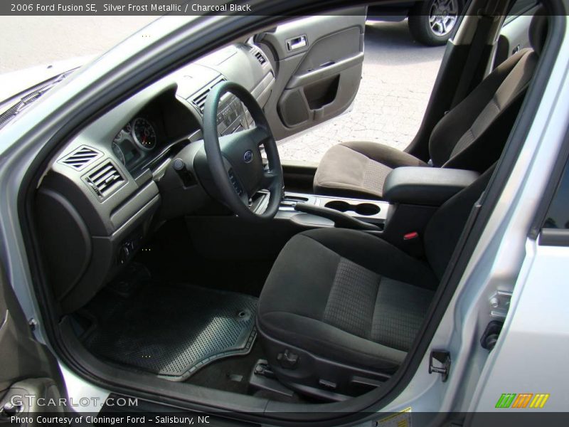Silver Frost Metallic / Charcoal Black 2006 Ford Fusion SE