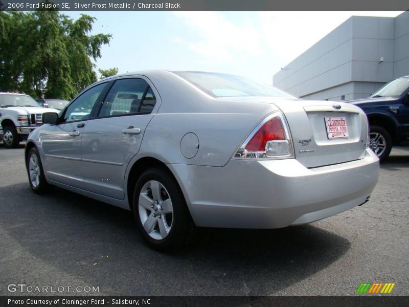 Silver Frost Metallic / Charcoal Black 2006 Ford Fusion SE