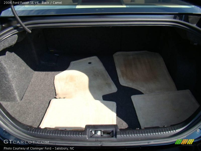 Black / Camel 2006 Ford Fusion SE V6