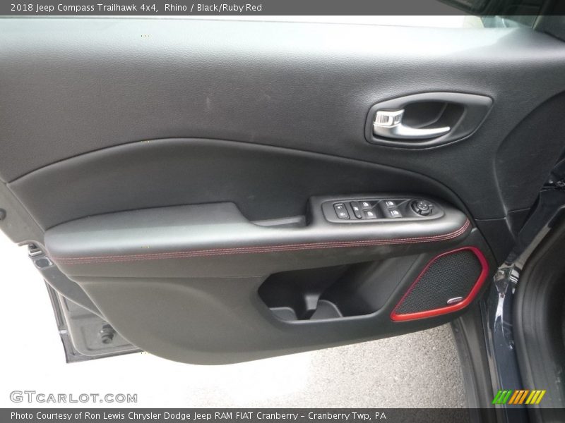 Rhino / Black/Ruby Red 2018 Jeep Compass Trailhawk 4x4