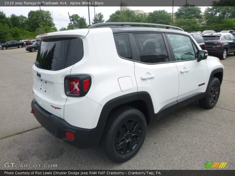 Alpine White / Black 2018 Jeep Renegade Trailhawk 4x4