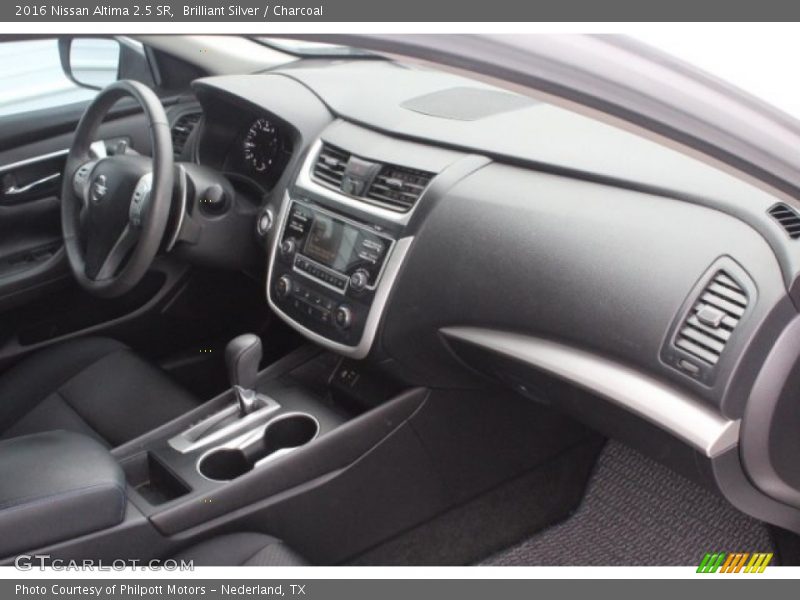 Brilliant Silver / Charcoal 2016 Nissan Altima 2.5 SR