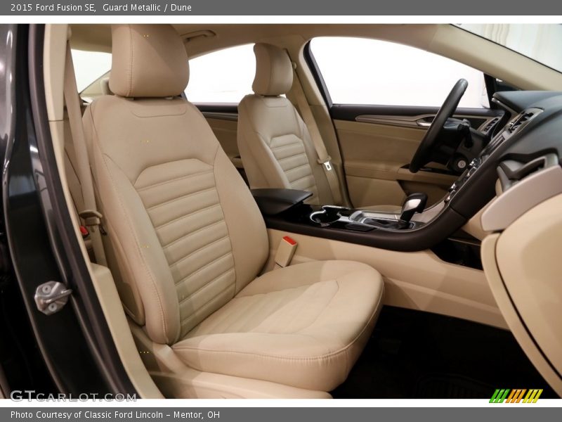 Guard Metallic / Dune 2015 Ford Fusion SE