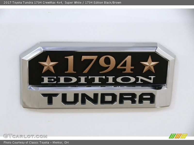 Super White / 1794 Edition Black/Brown 2017 Toyota Tundra 1794 CrewMax 4x4