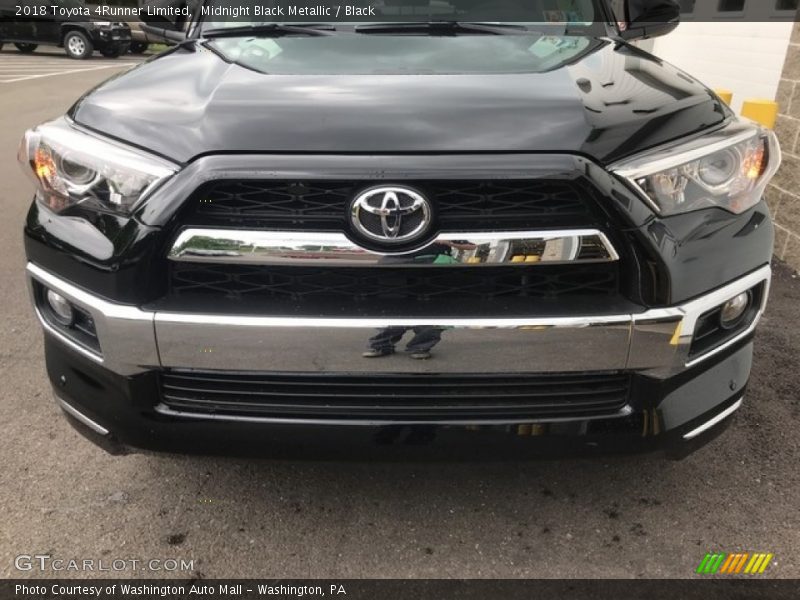 Midnight Black Metallic / Black 2018 Toyota 4Runner Limited