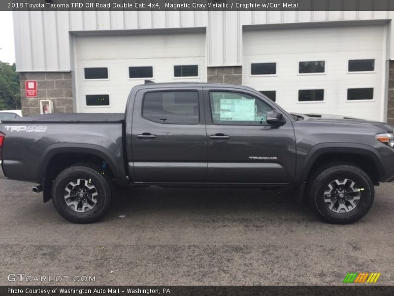 Magnetic Gray Metallic / Graphite w/Gun Metal 2018 Toyota Tacoma TRD Off Road Double Cab 4x4