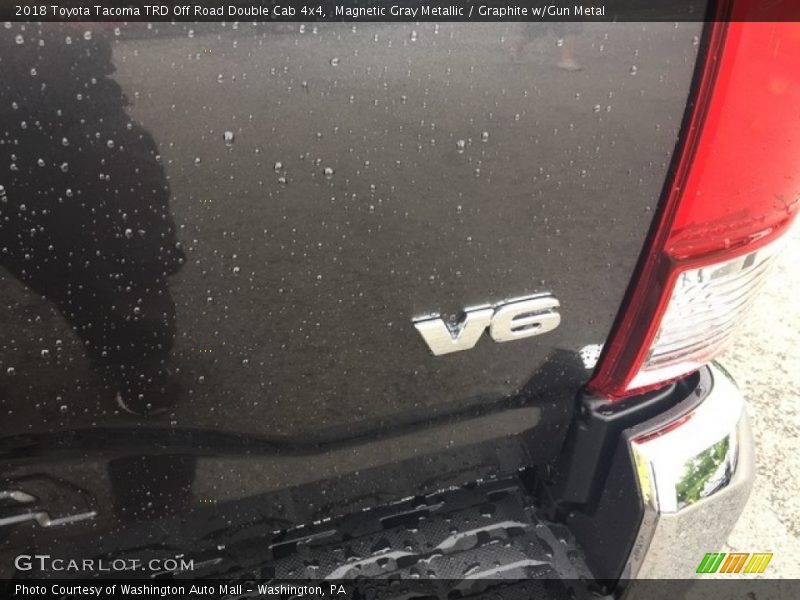 Magnetic Gray Metallic / Graphite w/Gun Metal 2018 Toyota Tacoma TRD Off Road Double Cab 4x4