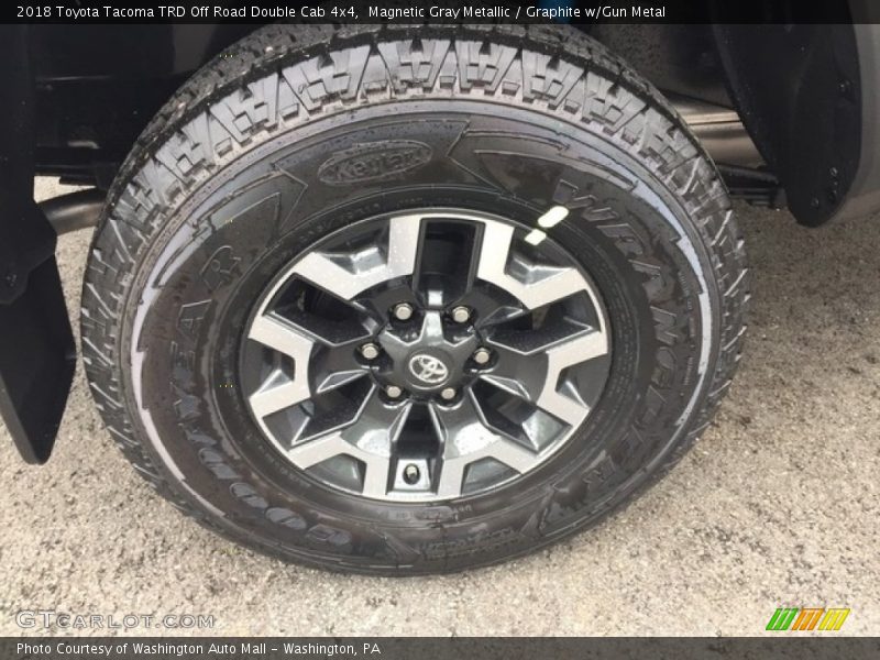 Magnetic Gray Metallic / Graphite w/Gun Metal 2018 Toyota Tacoma TRD Off Road Double Cab 4x4