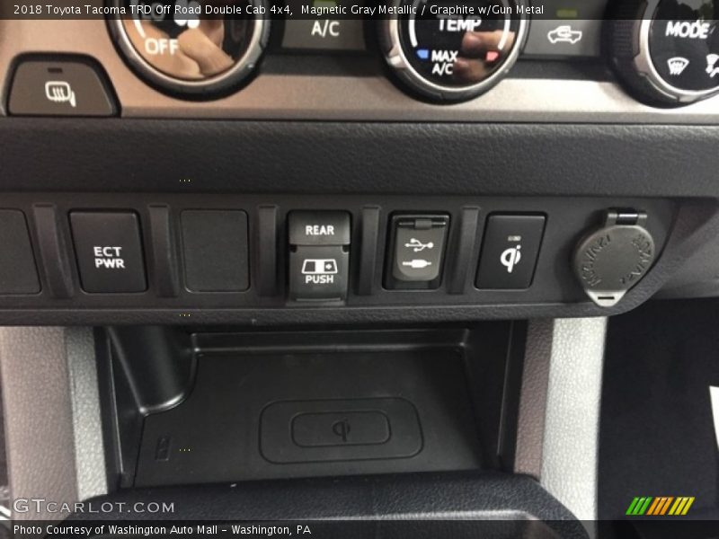 Magnetic Gray Metallic / Graphite w/Gun Metal 2018 Toyota Tacoma TRD Off Road Double Cab 4x4