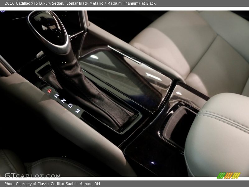 Stellar Black Metallic / Medium Titanium/Jet Black 2016 Cadillac XTS Luxury Sedan