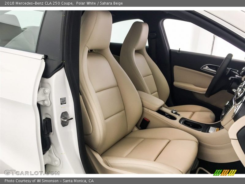 Polar White / Sahara Beige 2018 Mercedes-Benz CLA 250 Coupe