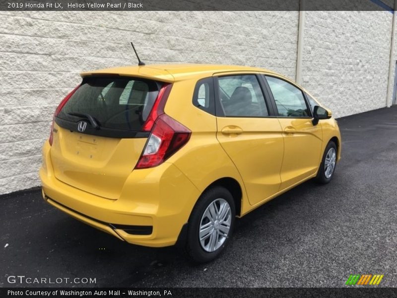 Helios Yellow Pearl / Black 2019 Honda Fit LX
