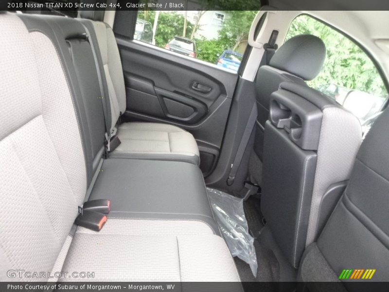 Glacier White / Black 2018 Nissan TITAN XD S Crew Cab 4x4