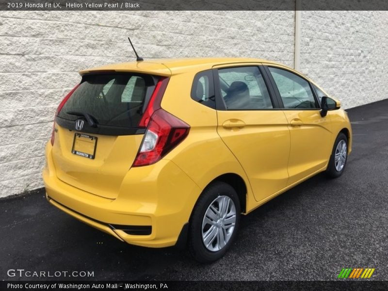 Helios Yellow Pearl / Black 2019 Honda Fit LX