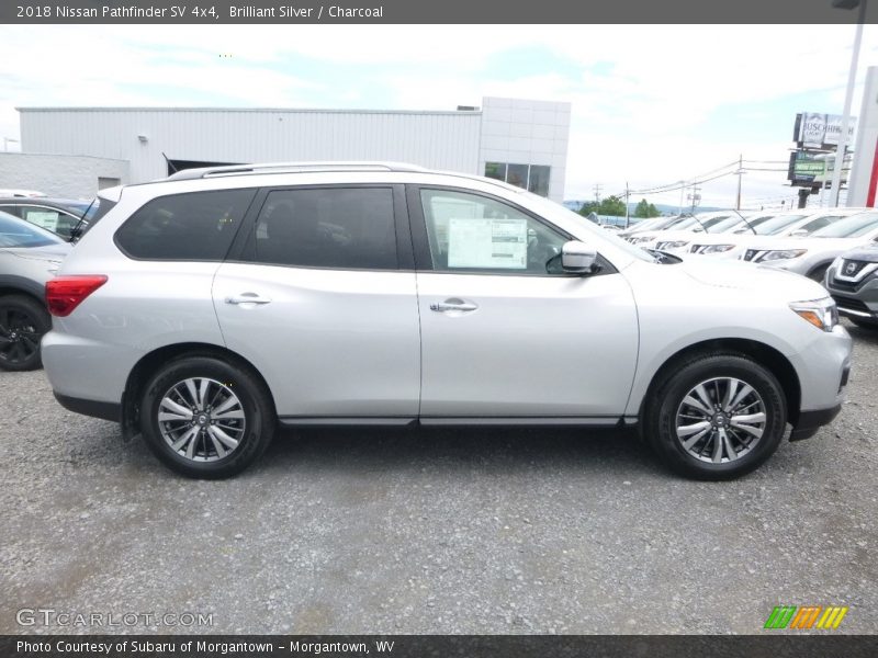 Brilliant Silver / Charcoal 2018 Nissan Pathfinder SV 4x4