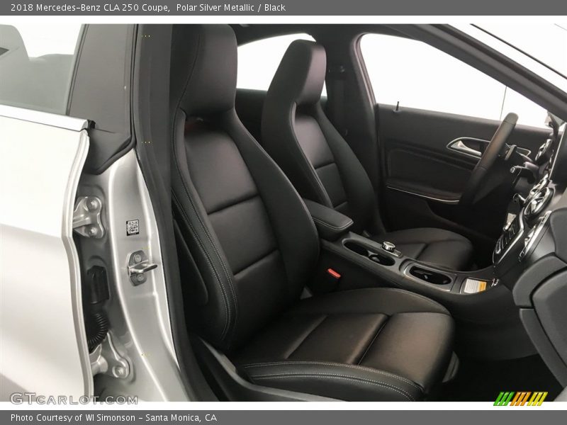 Polar Silver Metallic / Black 2018 Mercedes-Benz CLA 250 Coupe