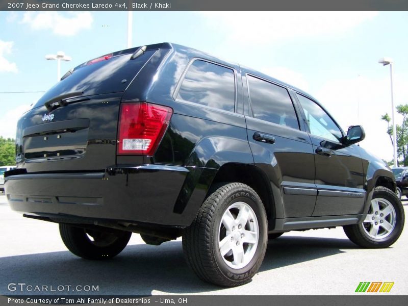 Black / Khaki 2007 Jeep Grand Cherokee Laredo 4x4