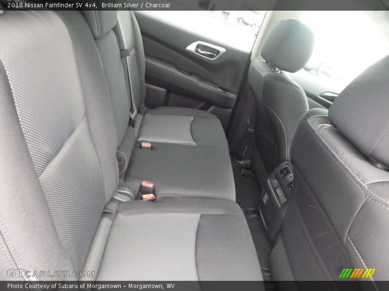 Brilliant Silver / Charcoal 2018 Nissan Pathfinder SV 4x4