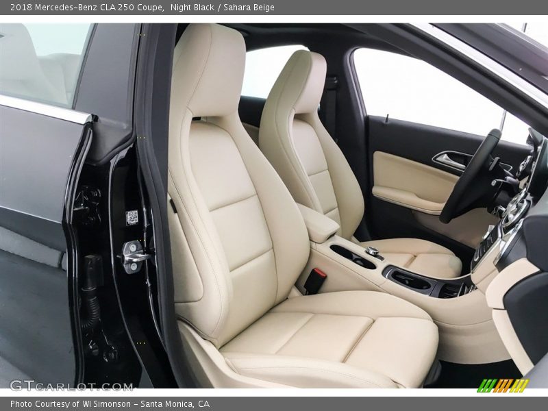 Night Black / Sahara Beige 2018 Mercedes-Benz CLA 250 Coupe