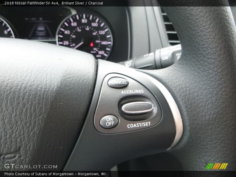 Brilliant Silver / Charcoal 2018 Nissan Pathfinder SV 4x4