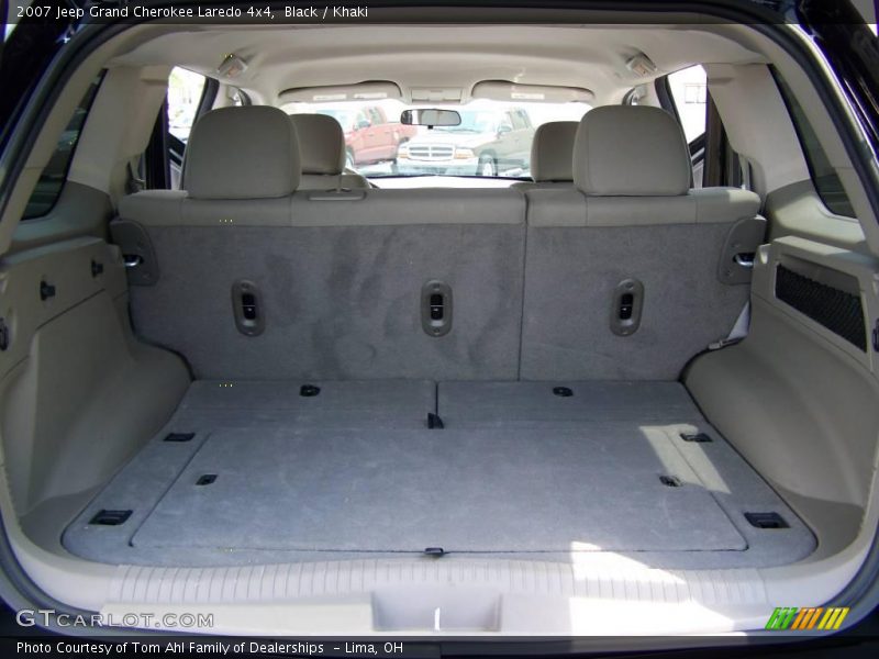 Black / Khaki 2007 Jeep Grand Cherokee Laredo 4x4