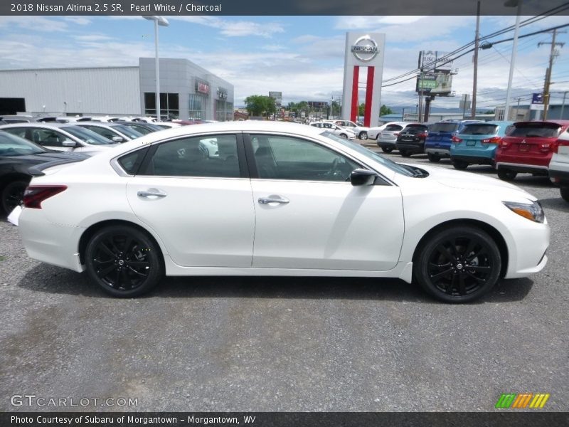 Pearl White / Charcoal 2018 Nissan Altima 2.5 SR