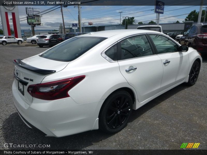 Pearl White / Charcoal 2018 Nissan Altima 2.5 SR