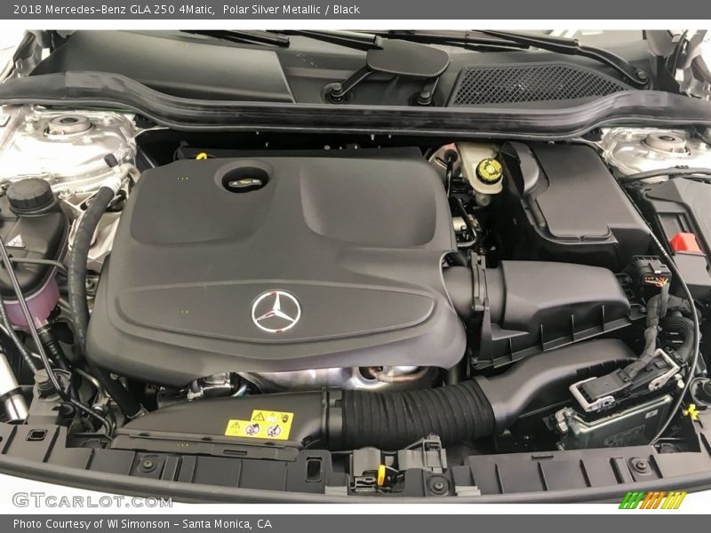 Polar Silver Metallic / Black 2018 Mercedes-Benz GLA 250 4Matic