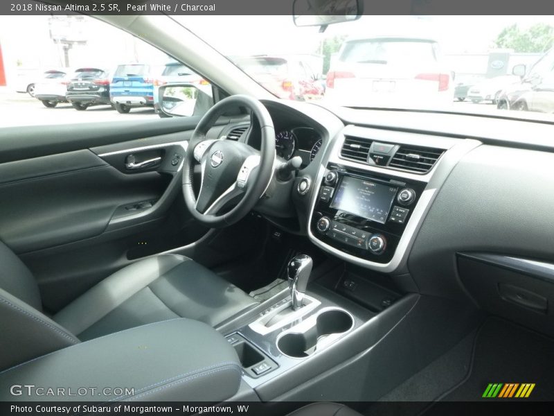 Pearl White / Charcoal 2018 Nissan Altima 2.5 SR
