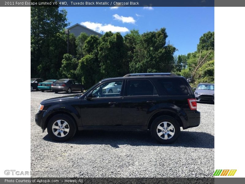 Tuxedo Black Metallic / Charcoal Black 2011 Ford Escape Limited V6 4WD