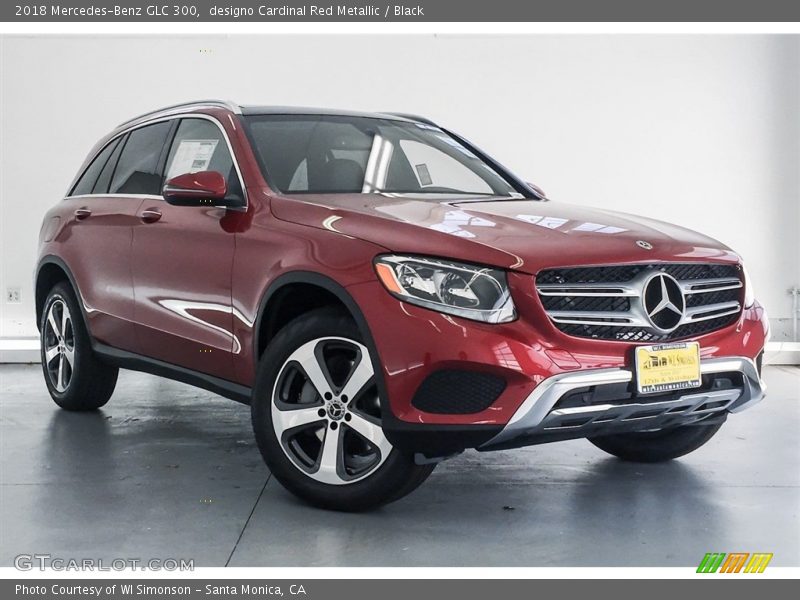 designo Cardinal Red Metallic / Black 2018 Mercedes-Benz GLC 300