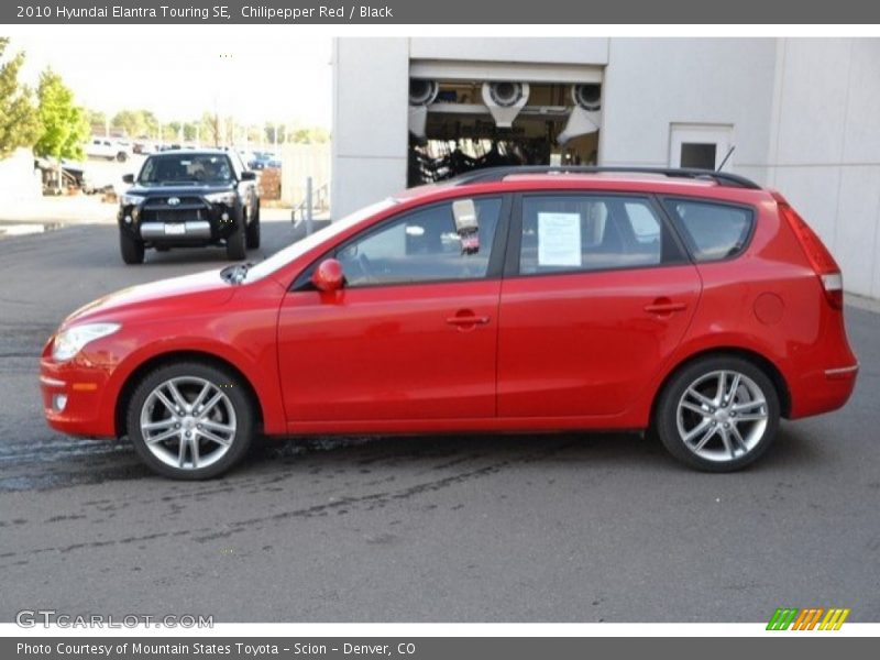 Chilipepper Red / Black 2010 Hyundai Elantra Touring SE