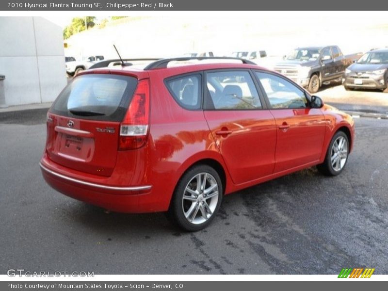 Chilipepper Red / Black 2010 Hyundai Elantra Touring SE