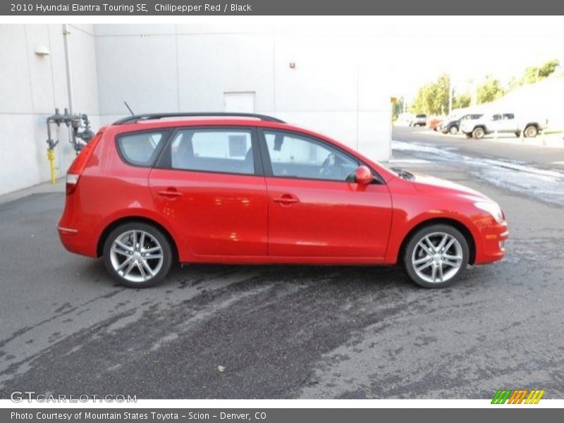 Chilipepper Red / Black 2010 Hyundai Elantra Touring SE