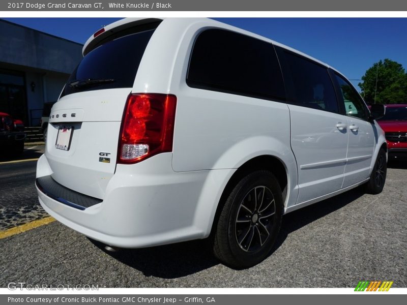 White Knuckle / Black 2017 Dodge Grand Caravan GT