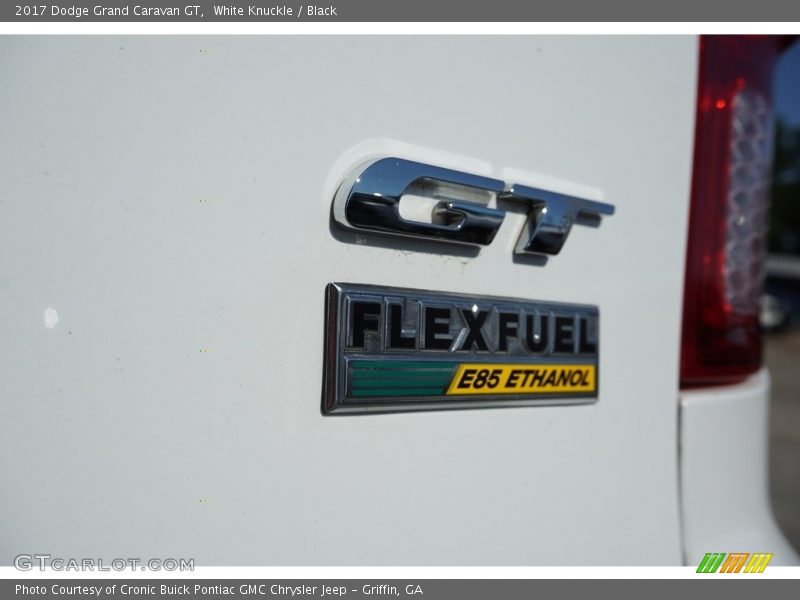 White Knuckle / Black 2017 Dodge Grand Caravan GT
